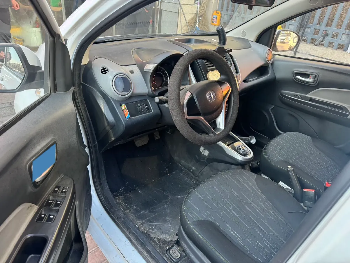 2020 ChangAn BenBen E-Star BEV 32.2KWH,autocango,china used car exporter,china ev exporter,chinese used car exporter,chinese used ev exporter