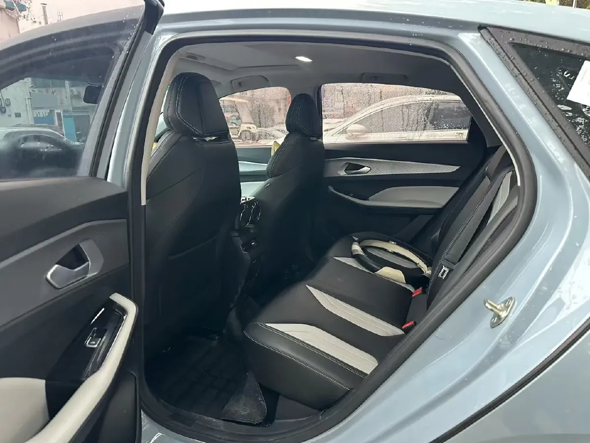 2024 Geely Binray 1.5T 181HP L4 7DCT,autocango,china used car exporter,china ev exporter,chinese used car exporter,chinese used ev exporter