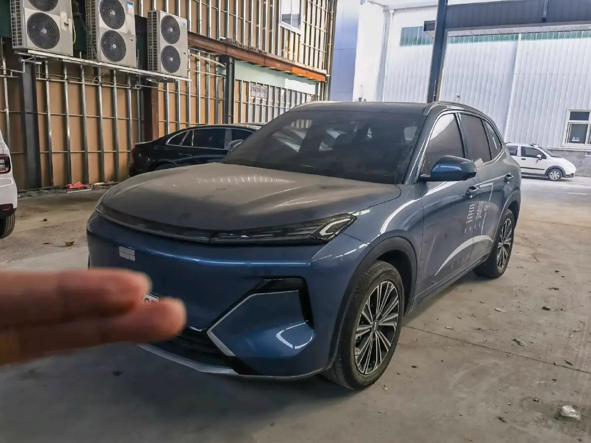 2025 BYD Sea Lion 05 DM-i 1.5L 101HP L4 E-CVT PHEV 18.3KWH