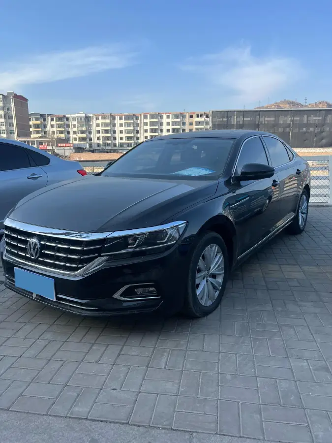 2020 Volkswagen Passat 2.0T 186HP L4 7DCT