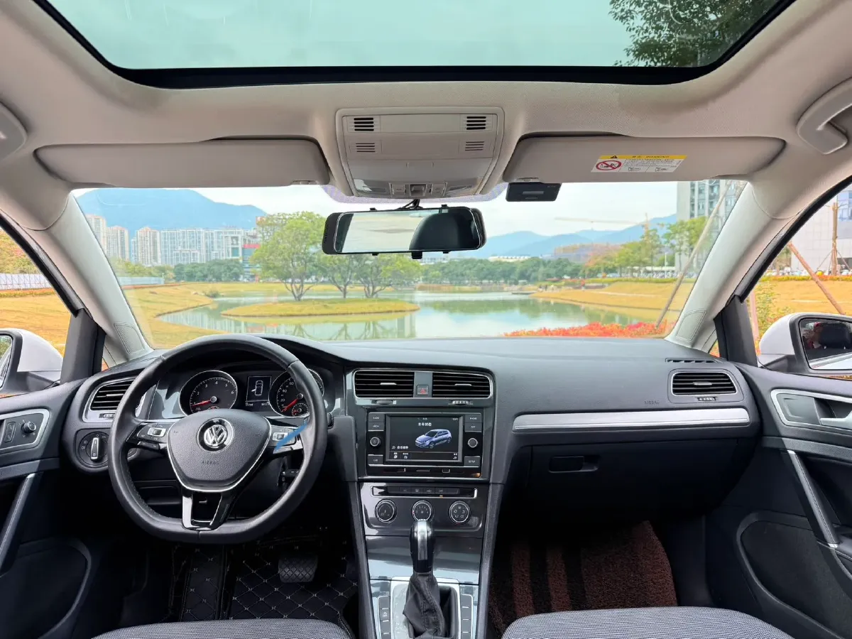 2018 Volkswagen Golf 1.4T 131HP L4 7DCT,autocango,china used car exporter,china ev exporter,chinese used car exporter,chinese used ev exporter