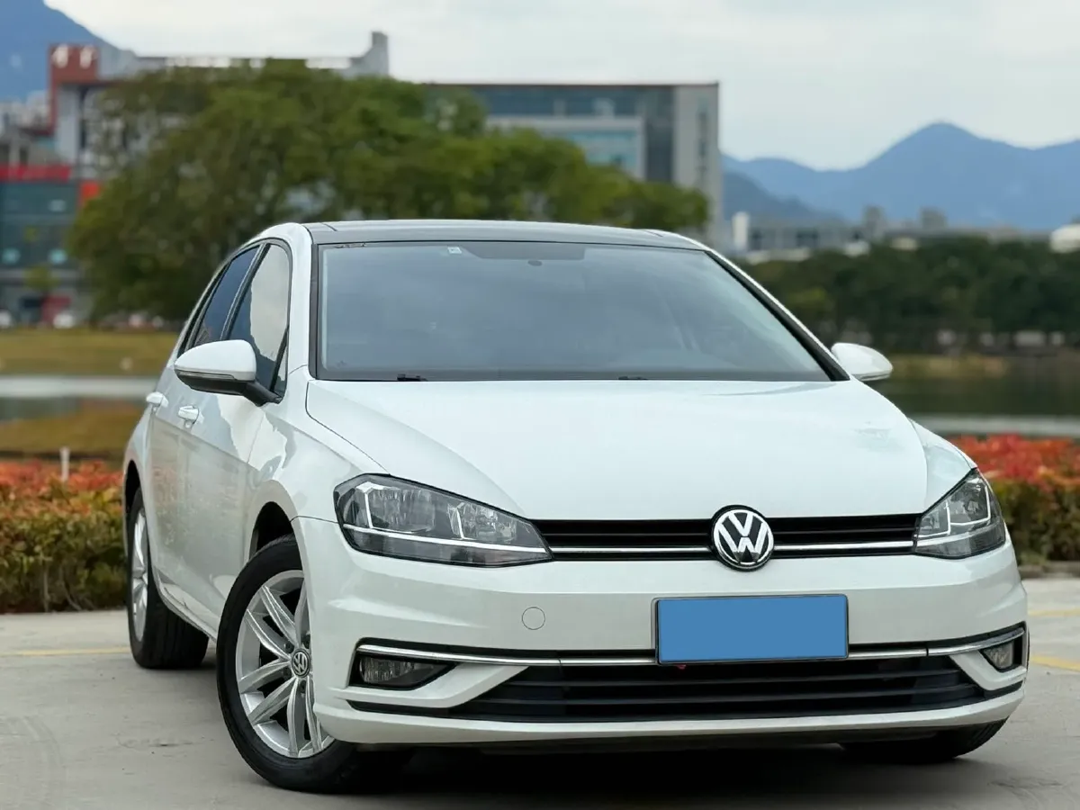 2018 Volkswagen Golf 1.4T 131HP L4 7DCT,autocango,china used car exporter,china ev exporter,chinese used car exporter,chinese used ev exporter
