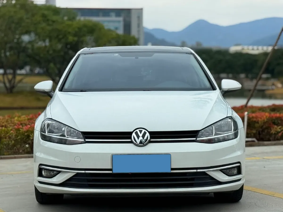 2018 Volkswagen Golf 1.4T 131HP L4 7DCT,autocango,china used car exporter,china ev exporter,chinese used car exporter,chinese used ev exporter