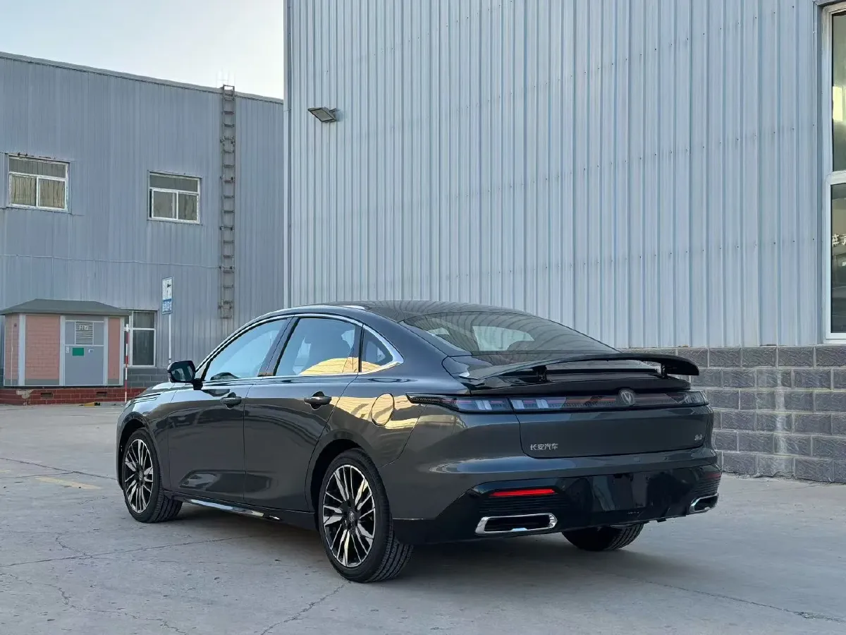 2026 ChangAn Eado 1.5T 192HP L4 7DCT,autocango,china used car exporter,china ev exporter,chinese used car exporter,chinese used ev exporter