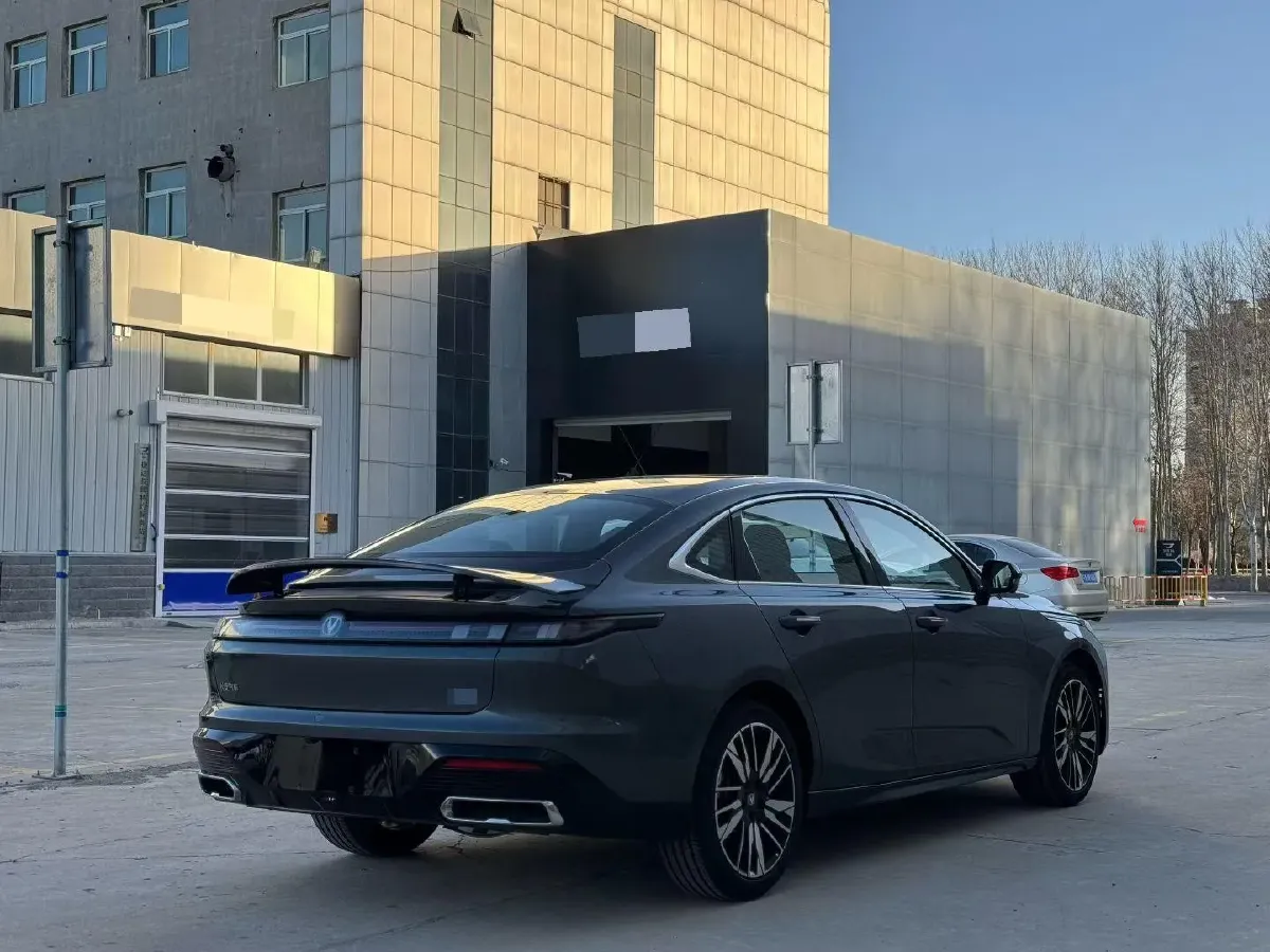 2026 ChangAn Eado 1.5T 192HP L4 7DCT,autocango,china used car exporter,china ev exporter,chinese used car exporter,chinese used ev exporter