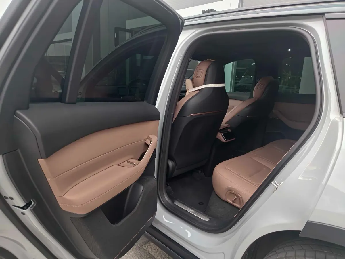 2024 NIO ES6 BEV 75KWH,autocango,china used car exporter,china ev exporter,chinese used car exporter,chinese used ev exporter