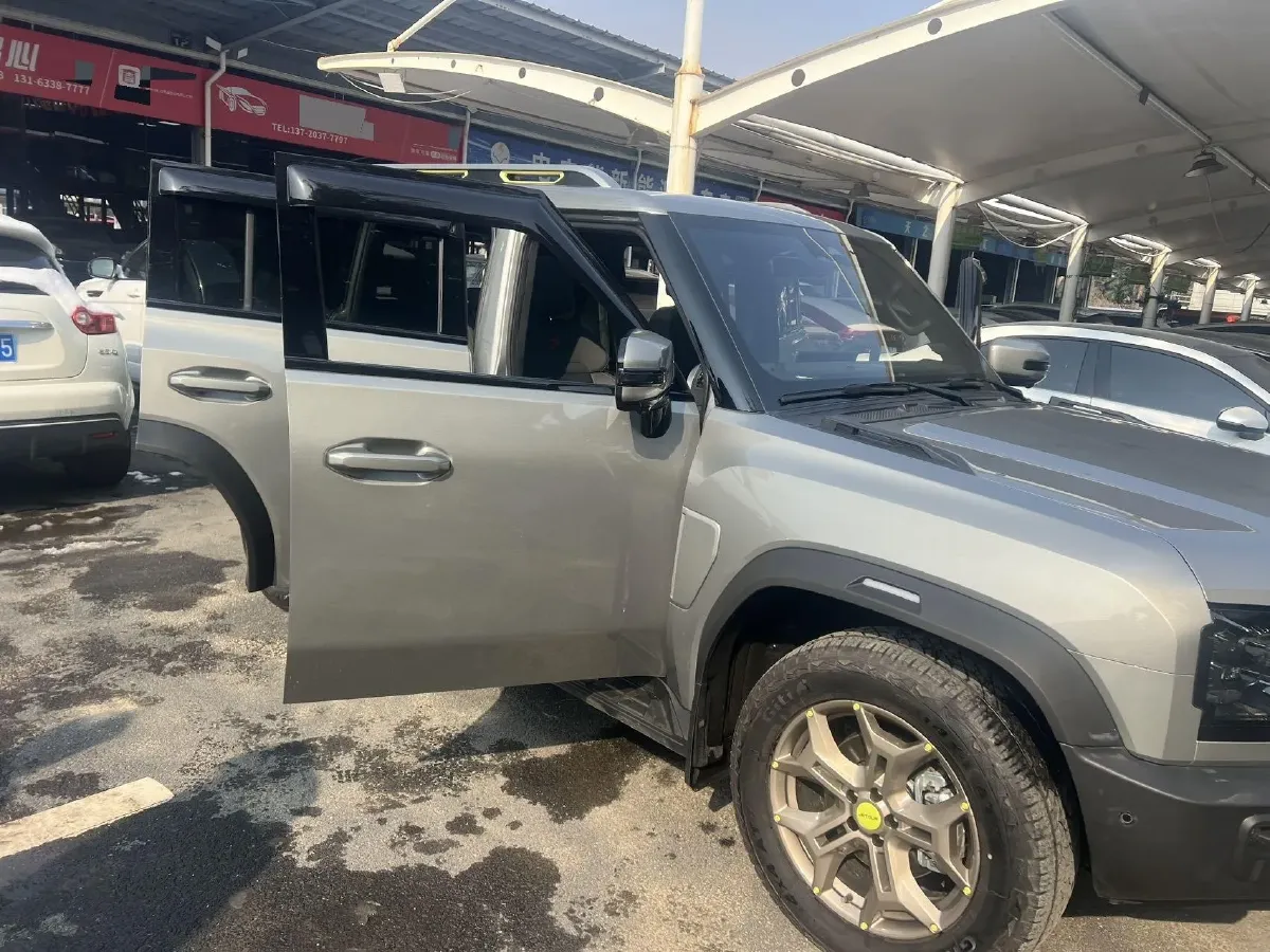 2025 Jetour Traveller 2.0T 254HP L4 8AT,autocango,china used car exporter,china ev exporter,chinese used car exporter,chinese used ev exporter