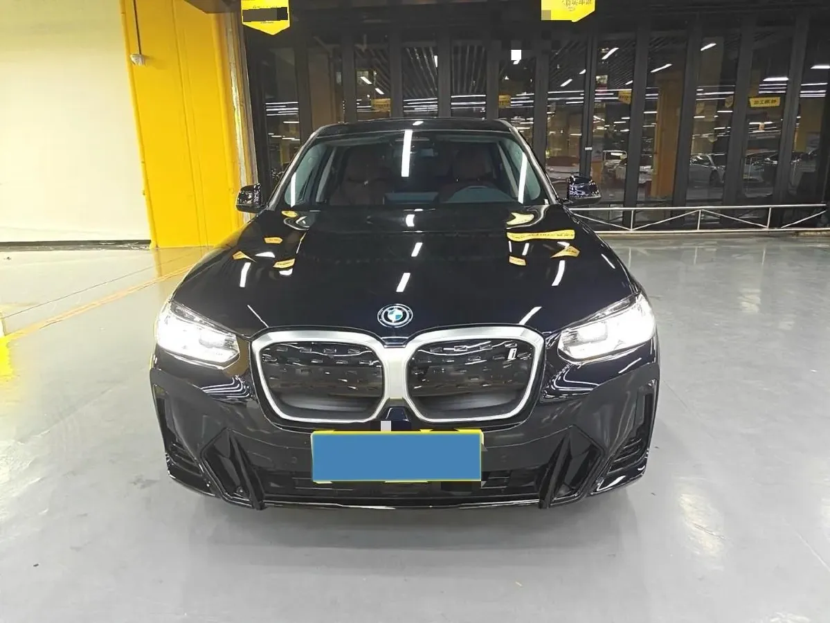 2024 BMW iX3 BEV 80KWH,autocango,china used car exporter,china ev exporter,chinese used car exporter,chinese used ev exporter