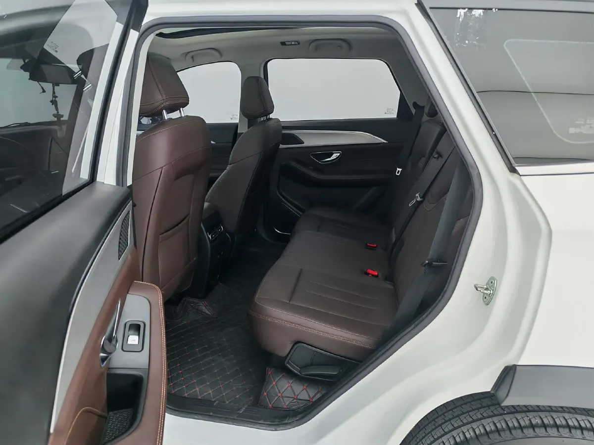 2023 Jetour X90 Plus 1.6T 197HP L4 7DCT,autocango,china used car exporter,china ev exporter,chinese used car exporter,chinese used ev exporter