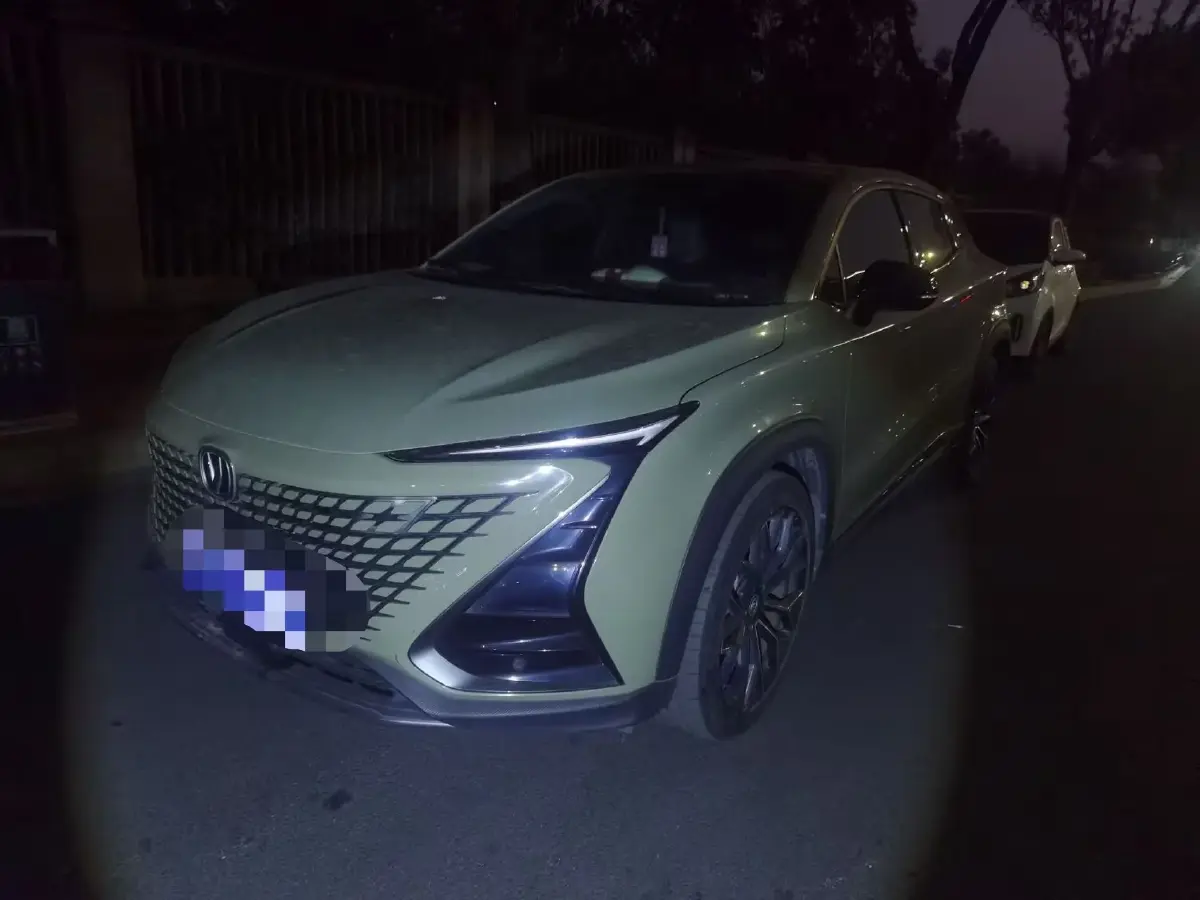 2022 ChangAn UNI-T 1.5T 188HP L4 7DCT