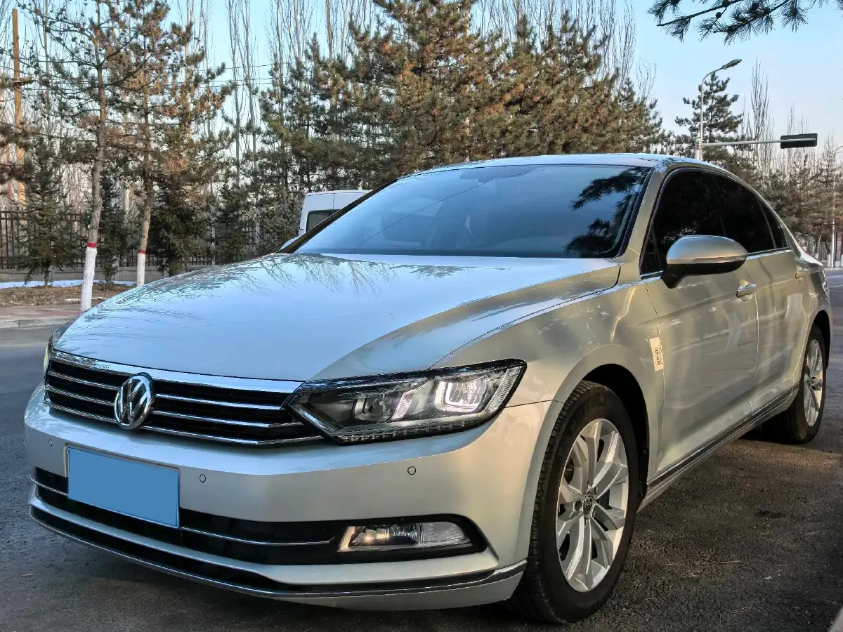 2019 Volkswagen Magotan 2.0T 186HP L4 7DCT