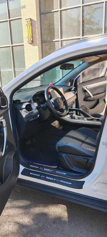 2024 Geely Coolray 1.5T 181HP L4 7DCT,autocango,china used car exporter,china ev exporter,chinese used car exporter,chinese used ev exporter