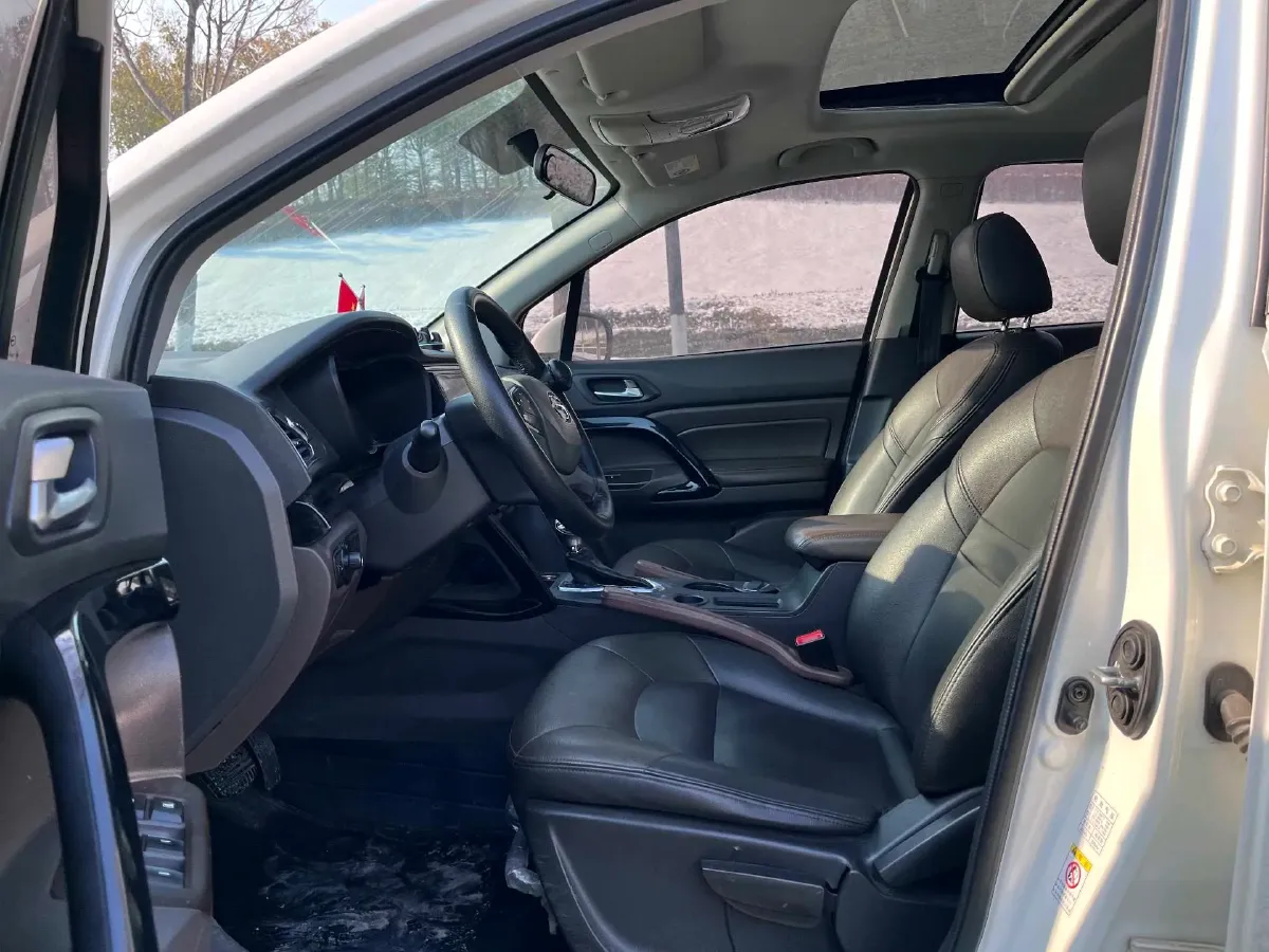 2017 GAC Trumpchi GS4 1.5T 152HP L4 6AT,autocango,china used car exporter,china ev exporter,chinese used car exporter,chinese used ev exporter