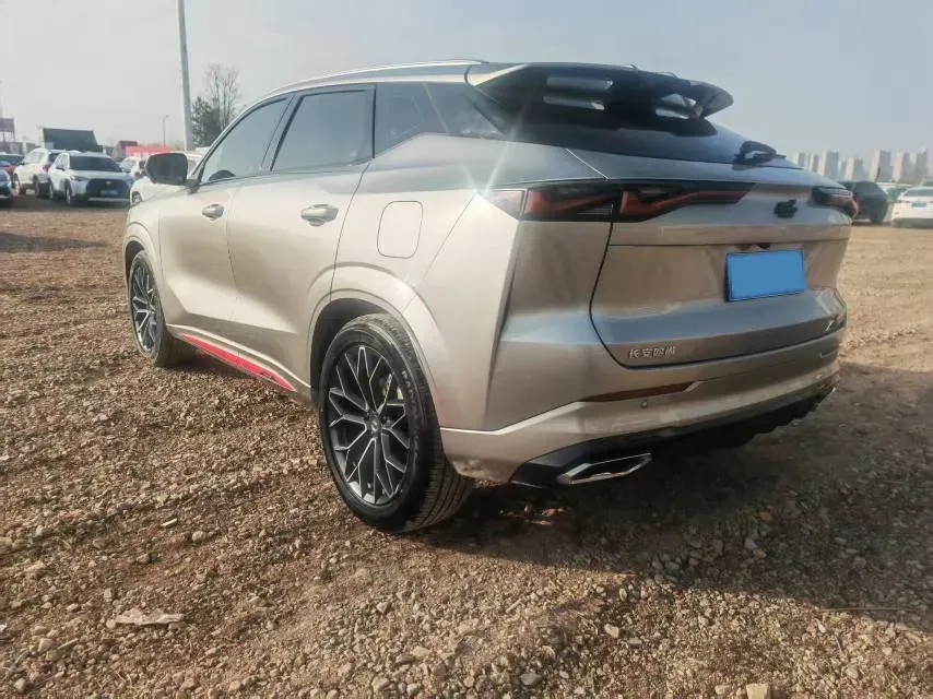 2022 ChangAn CS75 Plus 1.5T 188HP L4 8AT,autocango,china used car exporter,china ev exporter,chinese used car exporter,chinese used ev exporter