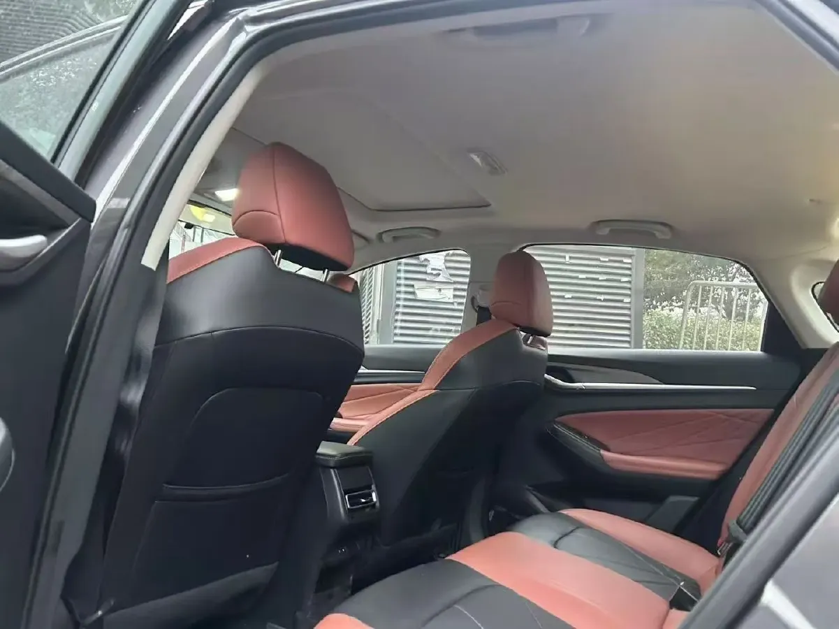 2023 ChangAn Eado 1.4T 160HP L4 7DCT,autocango,china used car exporter,china ev exporter,chinese used car exporter,chinese used ev exporter