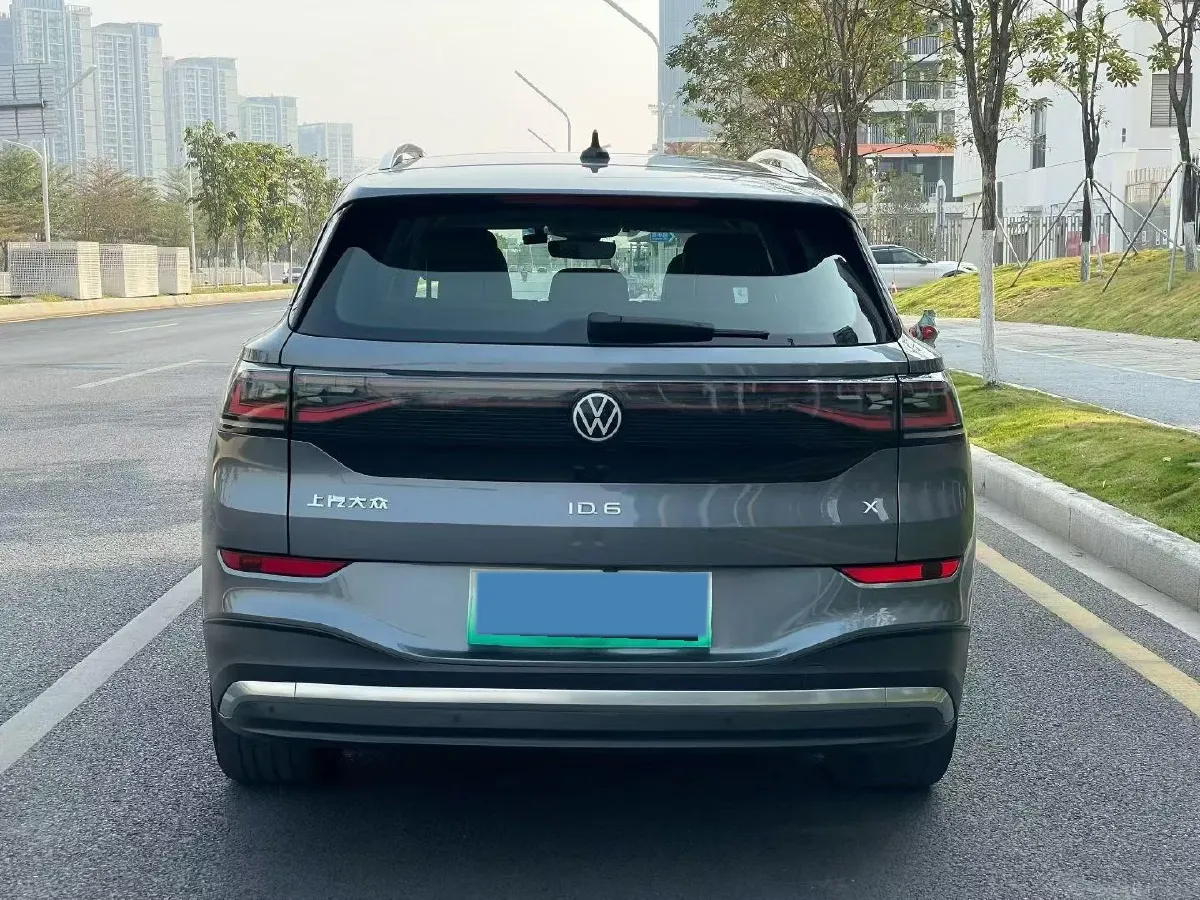2021 Volkswagen ID.6 Crozz BEV 62.6KWH,autocango,china used car exporter,china ev exporter,chinese used car exporter,chinese used ev exporter