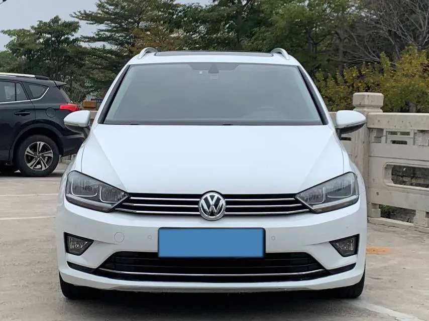 2018 Volkswagen Golf Sportsvan 1.4T 131HP L4 7DCT,autocango,china used car exporter,china ev exporter,chinese used car exporter,chinese used ev exporter