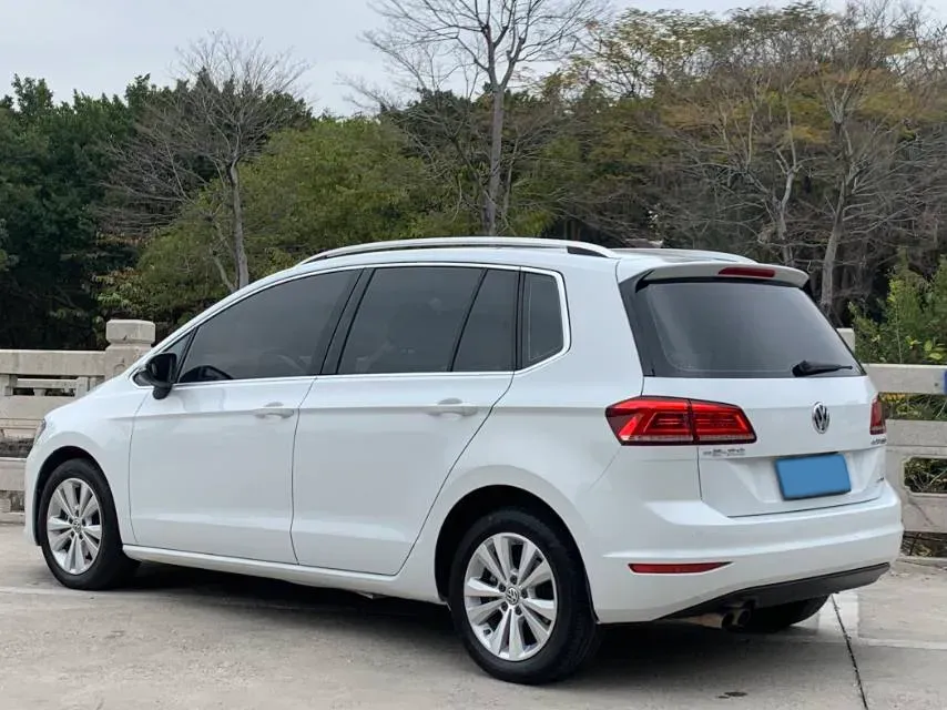 2018 Volkswagen Golf Sportsvan 1.4T 131HP L4 7DCT,autocango,china used car exporter,china ev exporter,chinese used car exporter,chinese used ev exporter