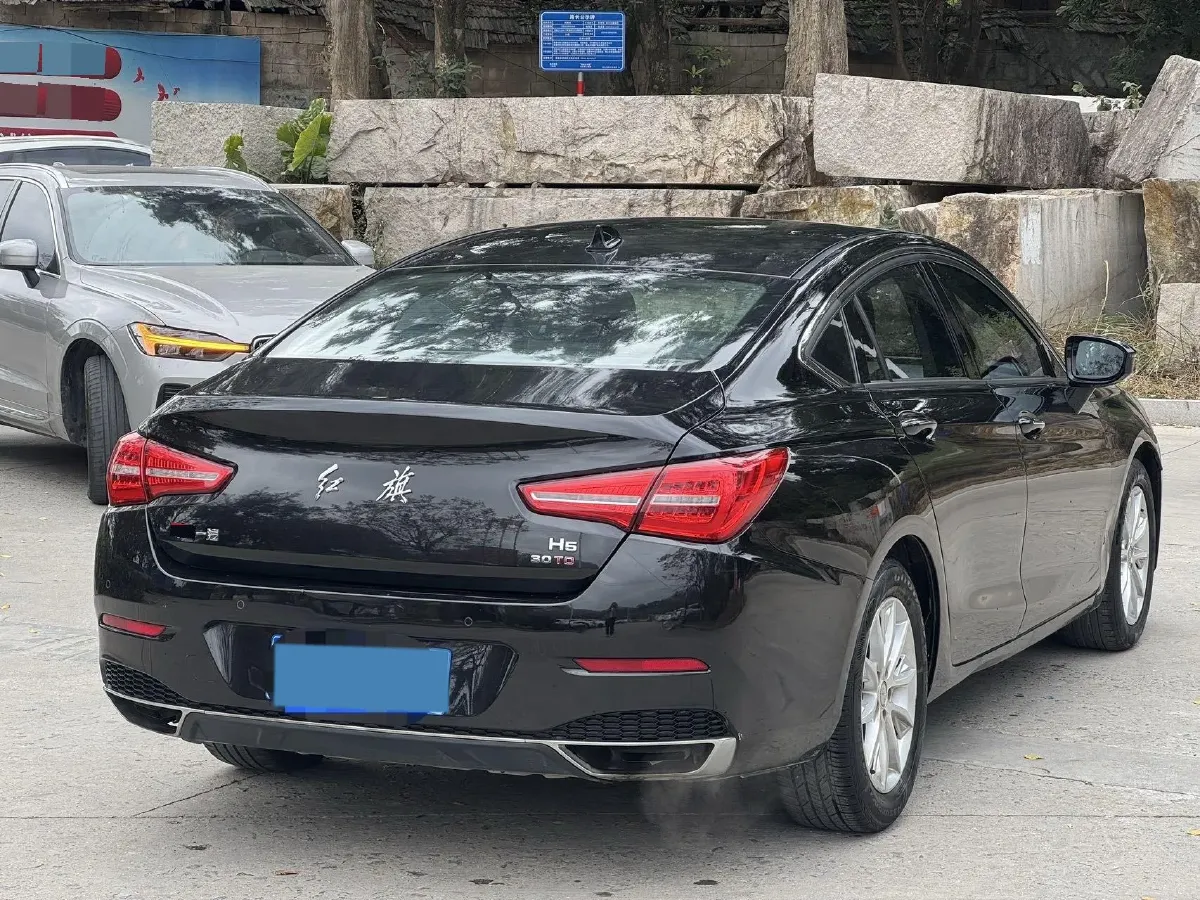 2019 HongQi H5 1.8T 180HP L4 6AT,autocango,china used car exporter,china ev exporter,chinese used car exporter,chinese used ev exporter