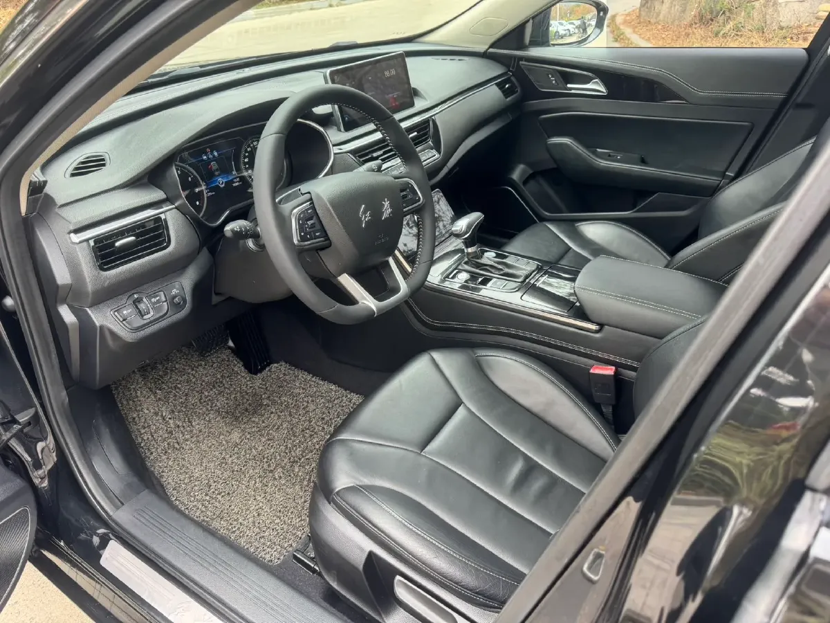 2019 HongQi H5 1.8T 180HP L4 6AT,autocango,china used car exporter,china ev exporter,chinese used car exporter,chinese used ev exporter