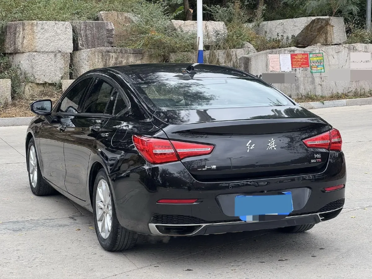 2019 HongQi H5 1.8T 180HP L4 6AT,autocango,china used car exporter,china ev exporter,chinese used car exporter,chinese used ev exporter