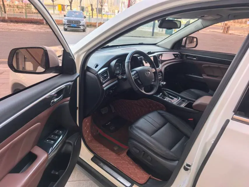 2017 GAC Trumpchi GS8 2.0T 201HP L4 6AT,autocango,china used car exporter,china ev exporter,chinese used car exporter,chinese used ev exporter