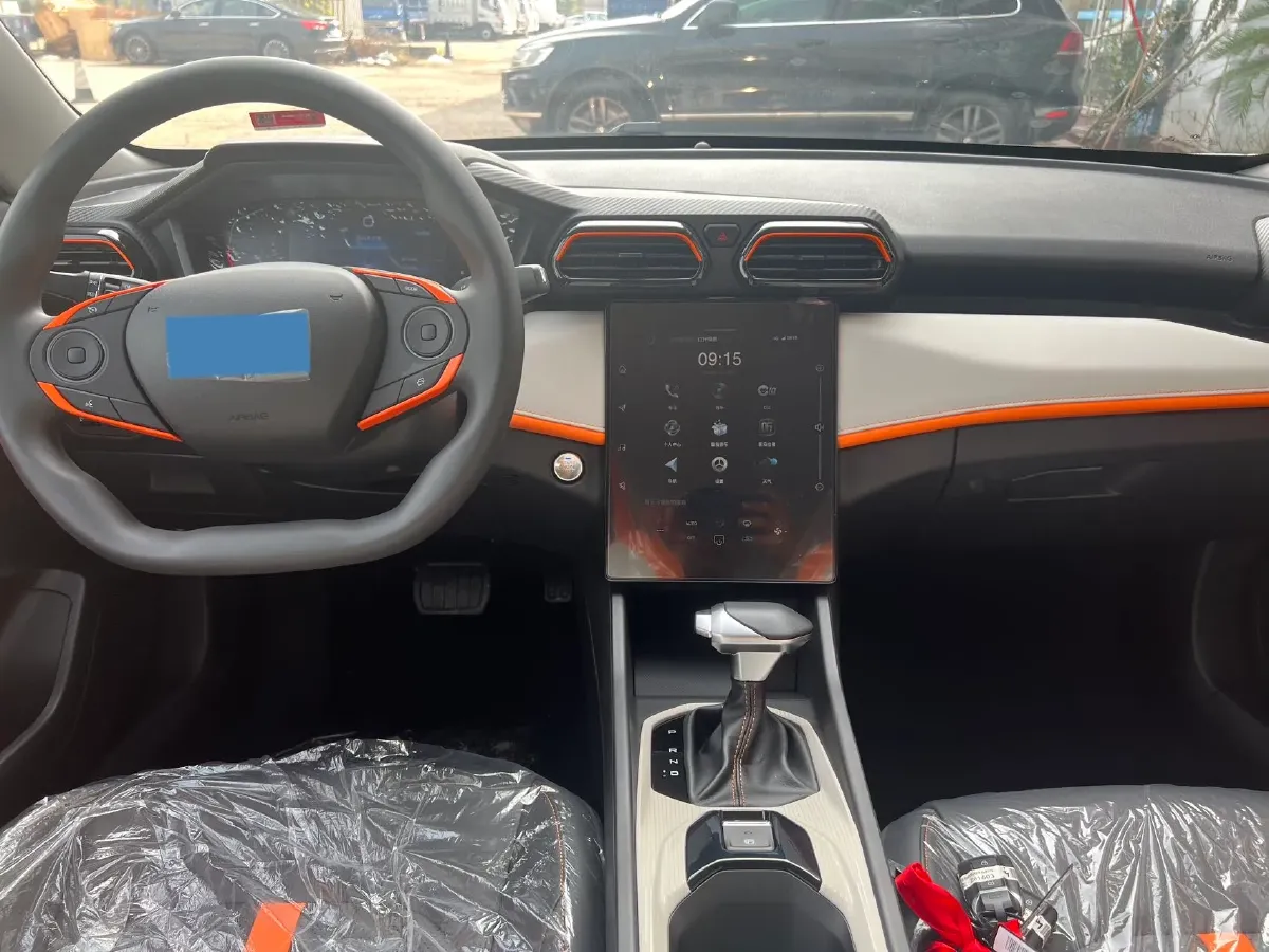 2025 DongFeng Aeolus YiXuan 1.5L 125HP L4 6DCT,autocango,china used car exporter,china ev exporter,chinese used car exporter,chinese used ev exporter