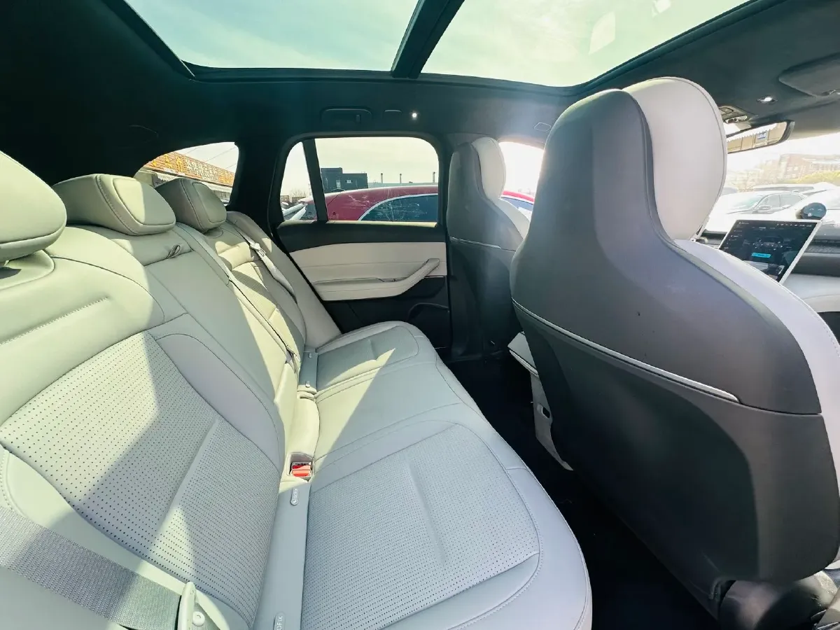 2024 NIO ES6 BEV 75KWH,autocango,china used car exporter,china ev exporter,chinese used car exporter,chinese used ev exporter