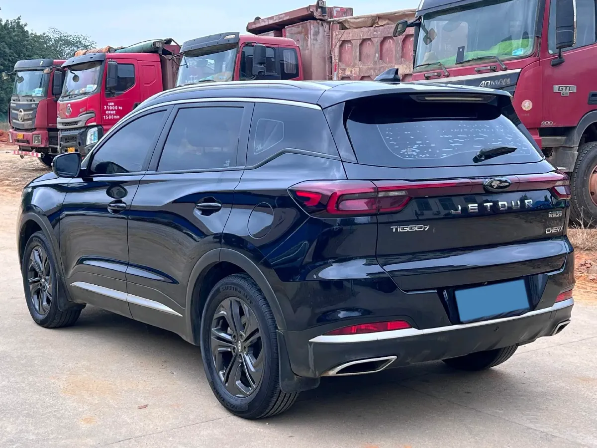 2021 Chery Tiggo 7 Plus 1.5T 156HP L4 6MT,autocango,china used car exporter,china ev exporter,chinese used car exporter,chinese used ev exporter