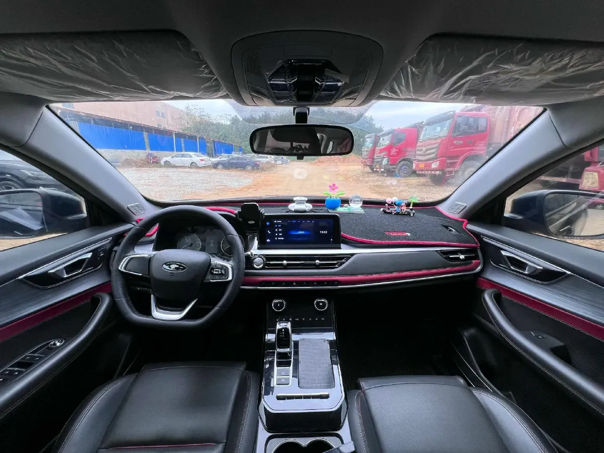 2021 Chery Tiggo 7 Plus 1.5T 156HP L4 6MT,autocango,china used car exporter,china ev exporter,chinese used car exporter,chinese used ev exporter