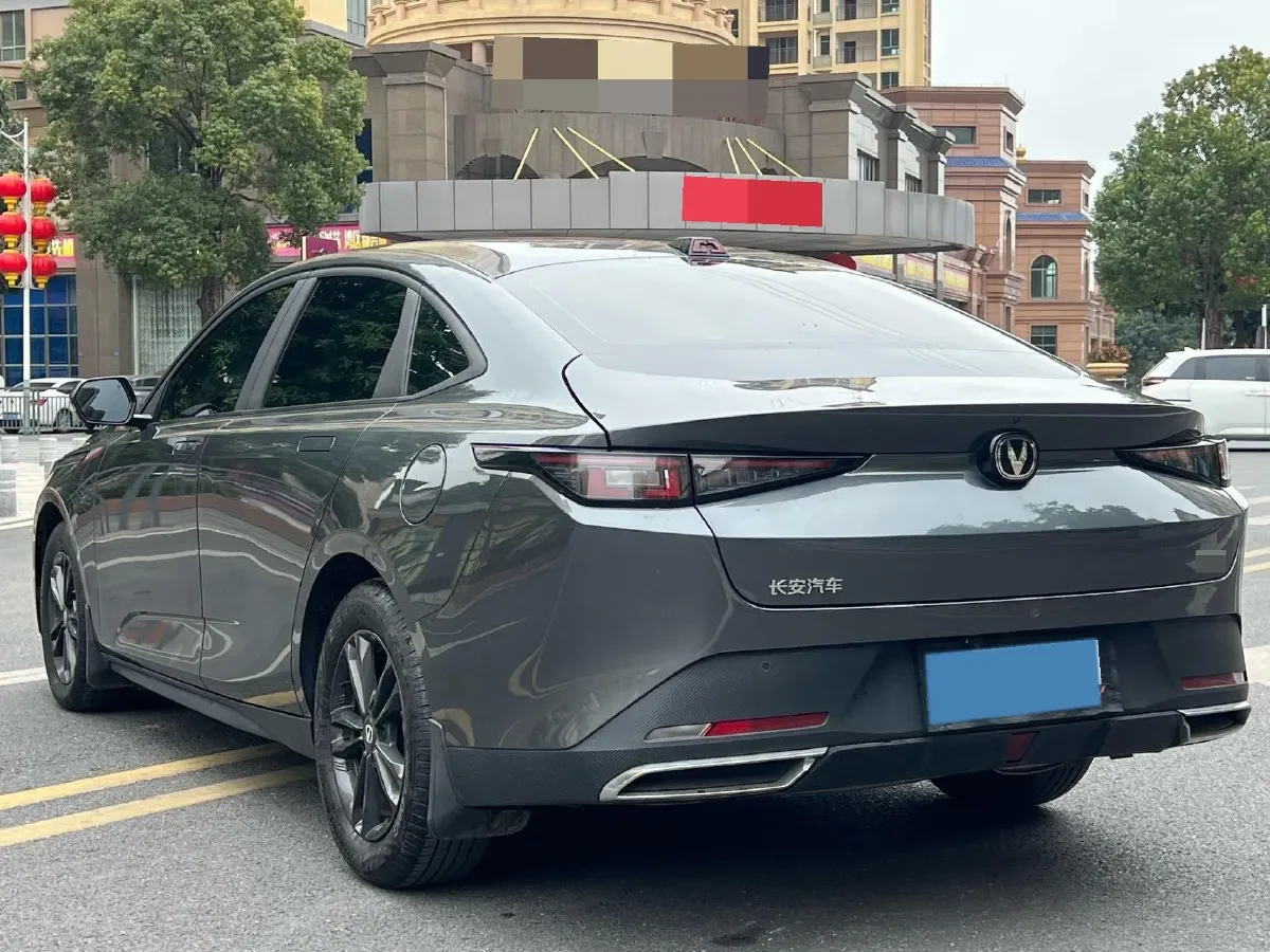 2023 ChangAn Lamore 1.5T 170HP L4 7DCT,autocango,china used car exporter,china ev exporter,chinese used car exporter,chinese used ev exporter
