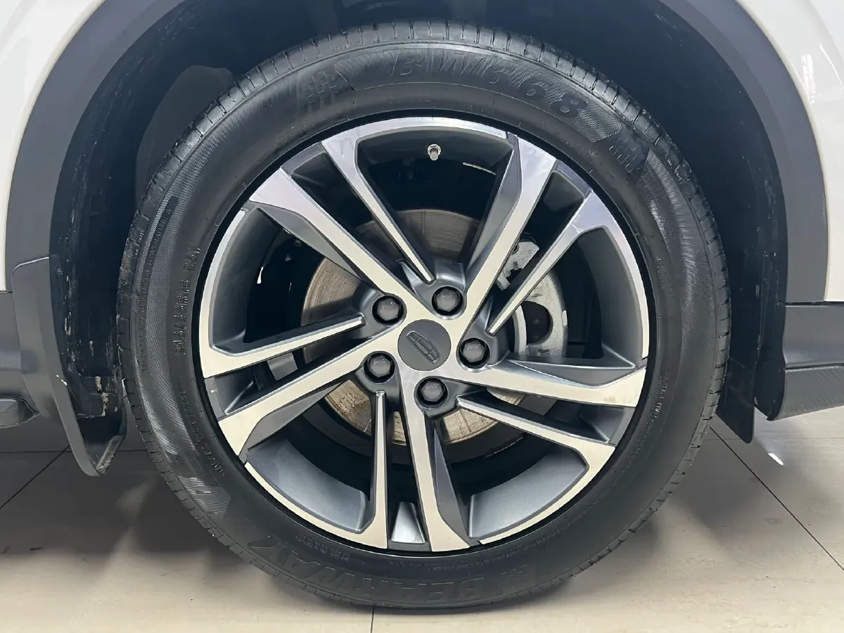 2021 Geely Coolray 1.4T 141HP L4 6DCT,autocango,china used car exporter,china ev exporter,chinese used car exporter,chinese used ev exporter