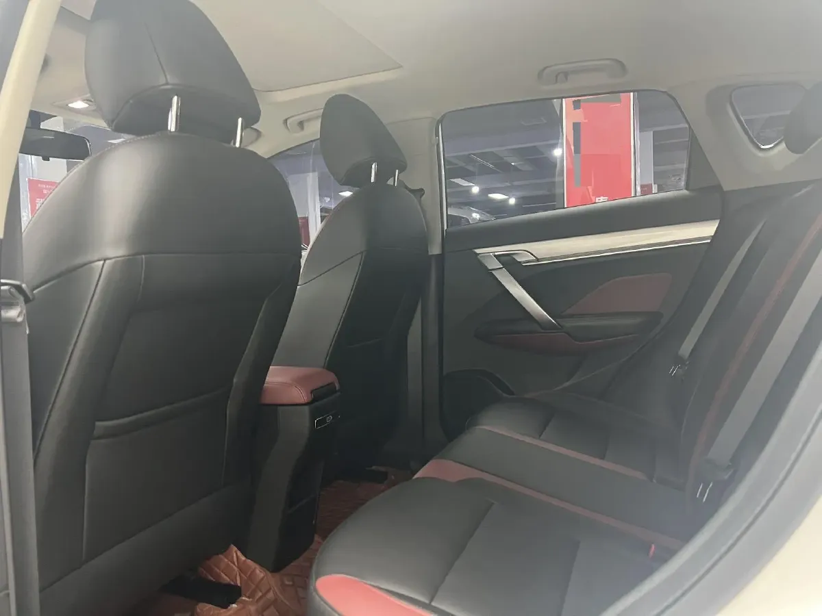 2021 Geely Coolray 1.4T 141HP L4 6DCT,autocango,china used car exporter,china ev exporter,chinese used car exporter,chinese used ev exporter