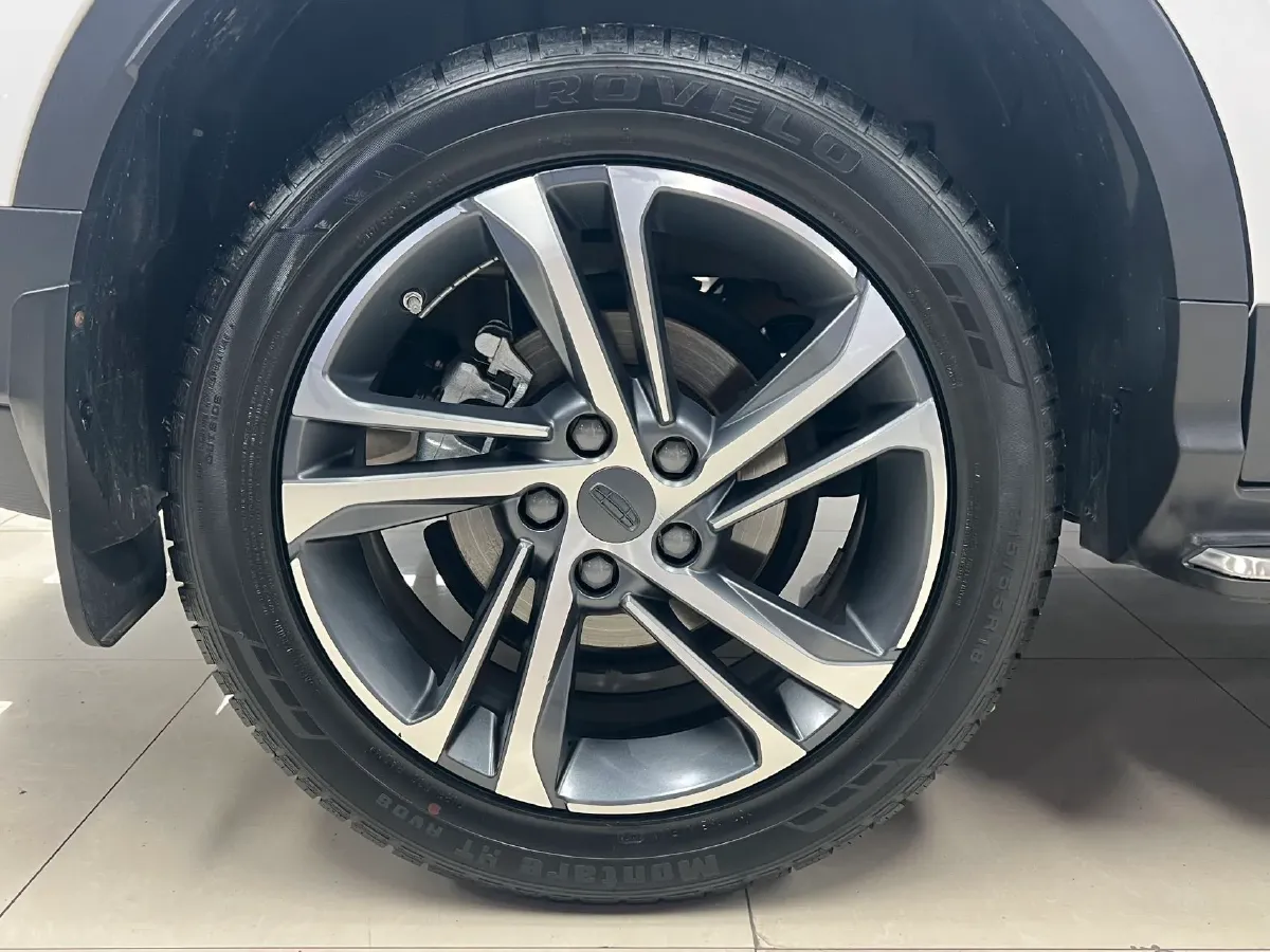 2021 Geely Coolray 1.4T 141HP L4 6DCT,autocango,china used car exporter,china ev exporter,chinese used car exporter,chinese used ev exporter