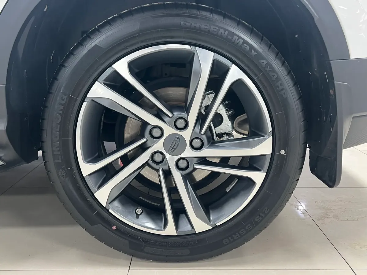 2021 Geely Coolray 1.4T 141HP L4 6DCT,autocango,china used car exporter,china ev exporter,chinese used car exporter,chinese used ev exporter