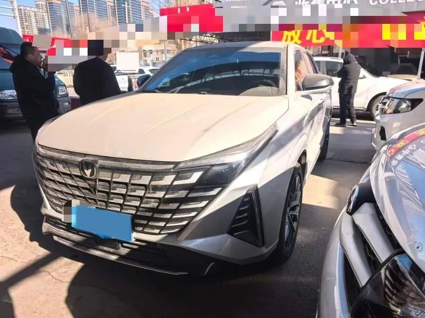 2025 ChangAn UNI-Z 1.5T 188HP L4 7DCT,autocango,china used car exporter,china ev exporter,chinese used car exporter,chinese used ev exporter