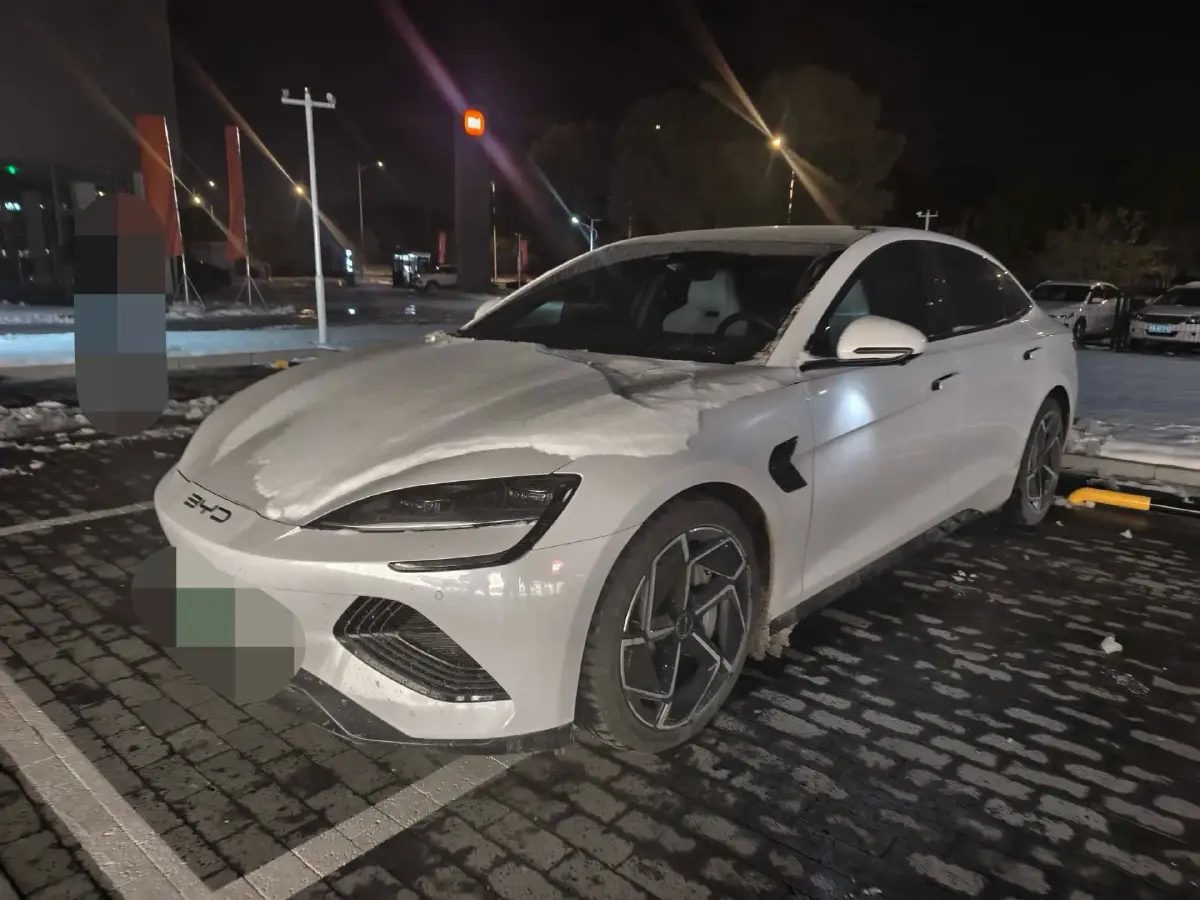 2023 BYD Seal BEV 82.5KWH