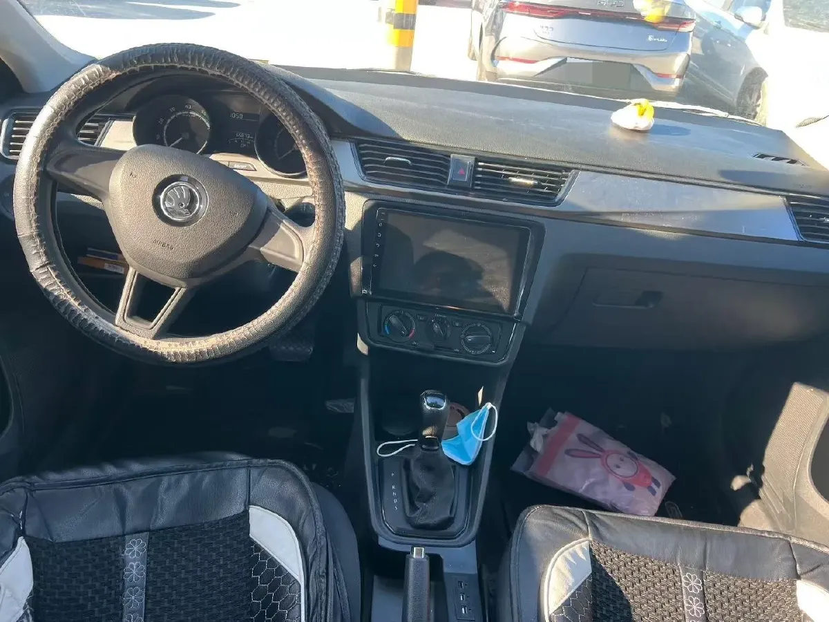 2020 Skoda Rapid Spaceback 1.5L 112HP L4 6AT,autocango,china used car exporter,china ev exporter,chinese used car exporter,chinese used ev exporter