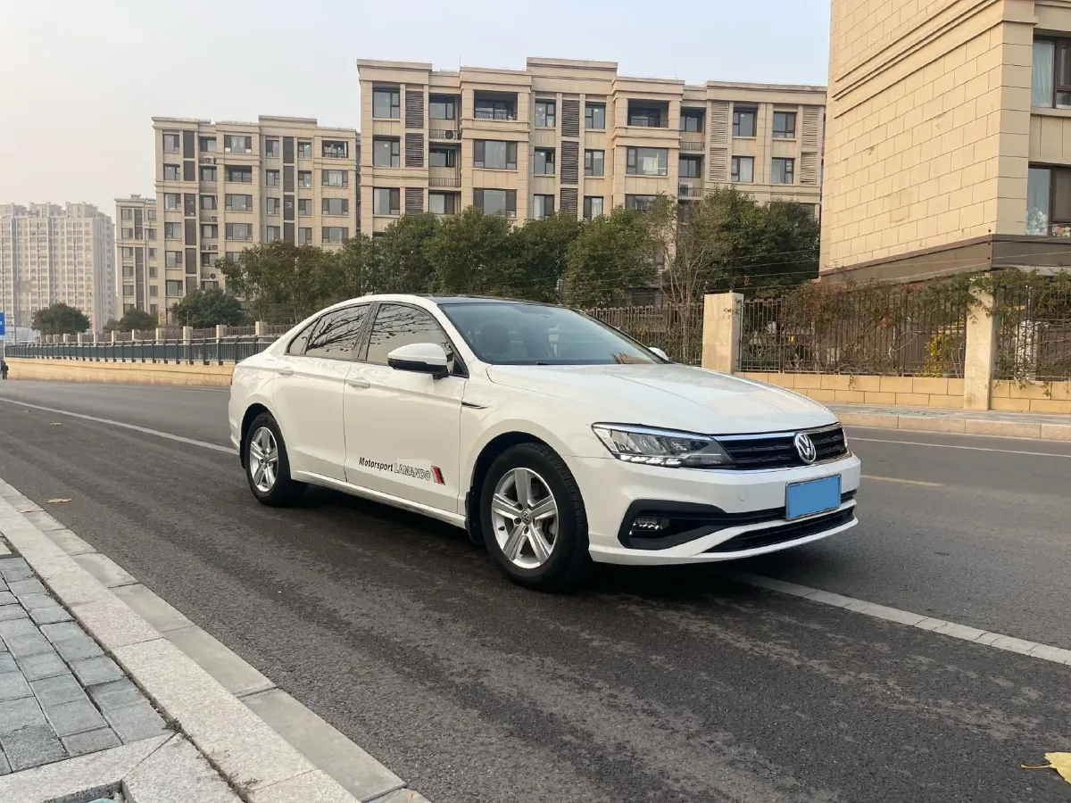 2019 Volkswagen T-Cross 1.4T 150HP L4 7DCT,autocango,china used car exporter,china ev exporter,chinese used car exporter,chinese used ev exporter