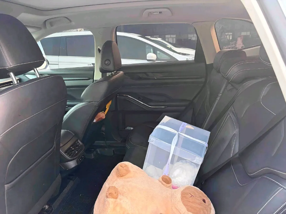 2021 Haval H6 1.5T 169HP L4 7DCT,autocango,china used car exporter,china ev exporter,chinese used car exporter,chinese used ev exporter