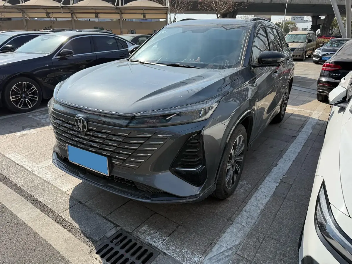 2024 ChangAn CS75 Plus 1.5T 188HP L4 8AT