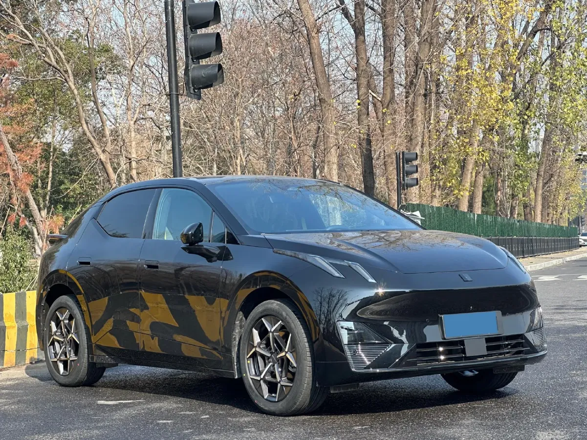 2025 Dongfeng Z9 2.0T 258HP L4 8AT,autocango,china used car exporter,china ev exporter,chinese used car exporter,chinese used ev exporter