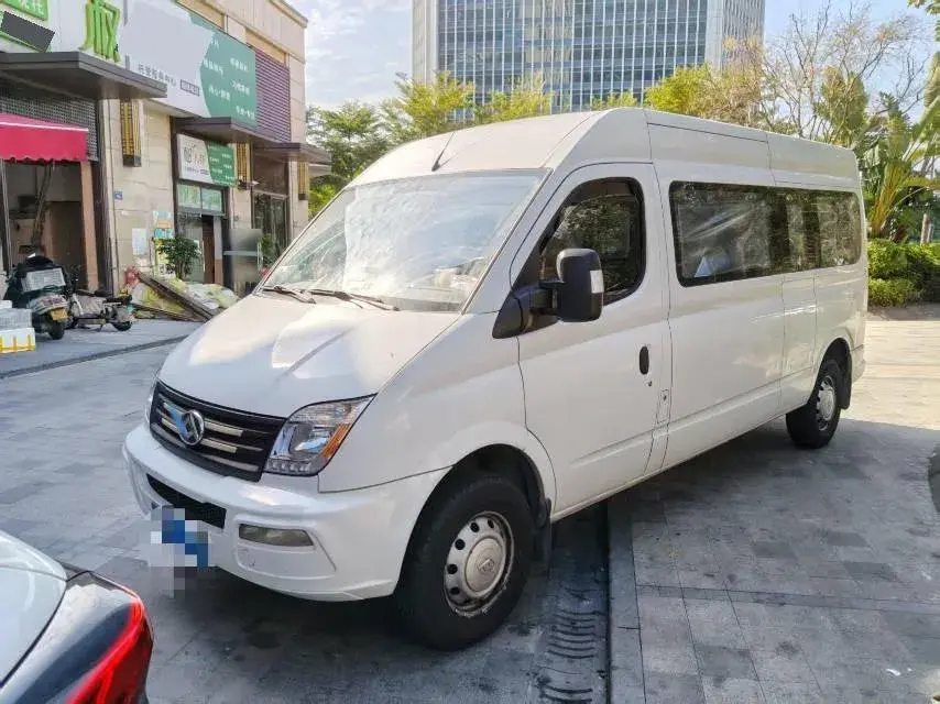 2021 MAXUS XinTu V80 2.0T 139HP L4 6MT