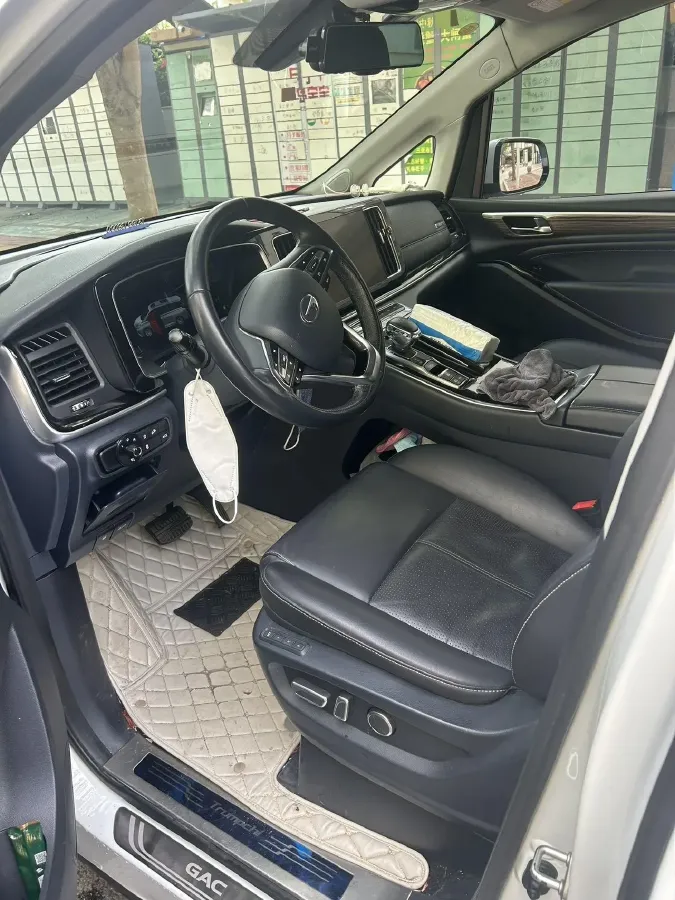 2021 GAC Trumpchi M8 2.0T 252HP L4 8AT,autocango,china used car exporter,china ev exporter,chinese used car exporter,chinese used ev exporter