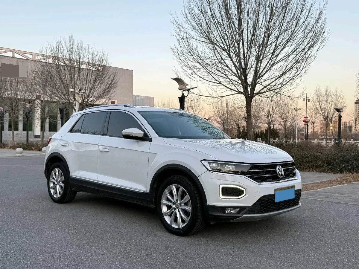 2019 Volkswagen T-Roc 1.4T 131HP L4 7DCT,autocango,china used car exporter,china ev exporter,chinese used car exporter,chinese used ev exporter