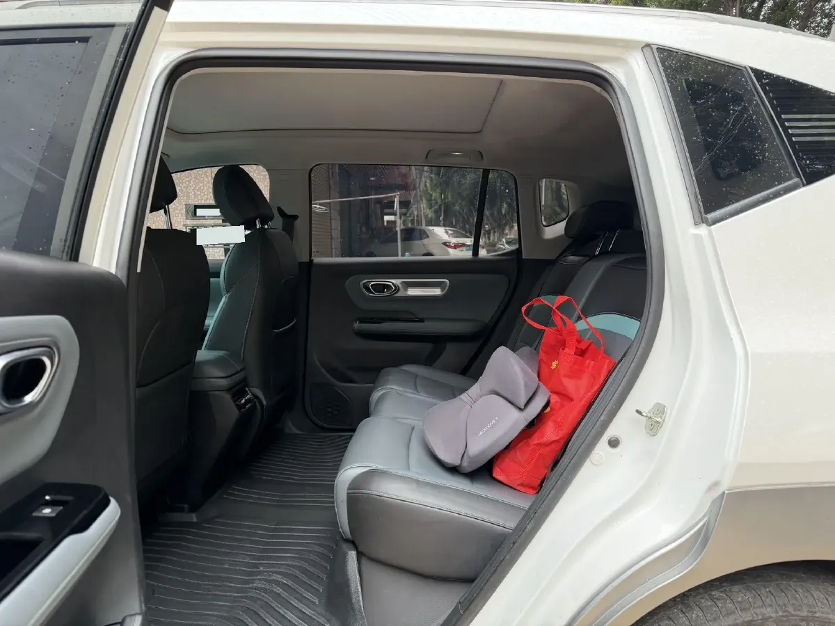 2024 Aion Y BEV 68.2KWH,autocango,china used car exporter,china ev exporter,chinese used car exporter,chinese used ev exporter