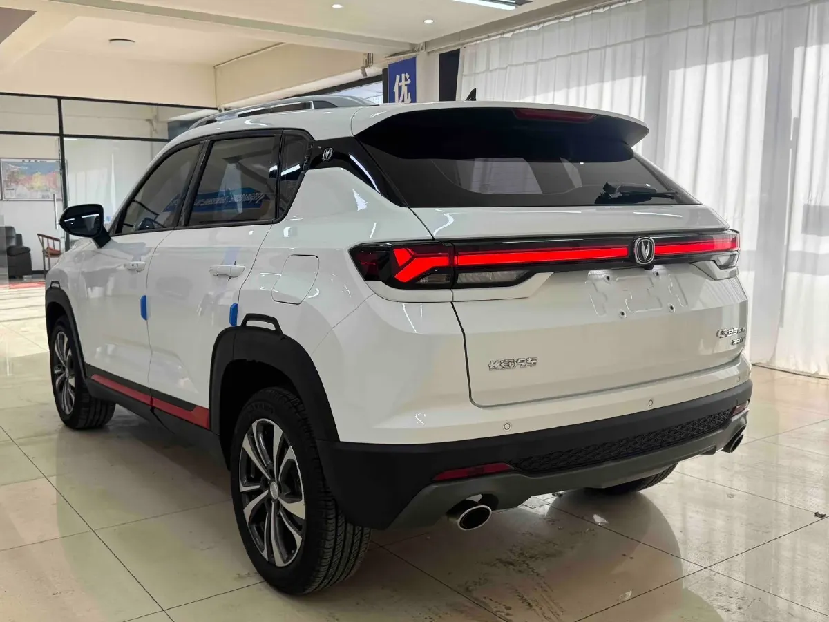 2021 ChangAn CS35 Plus 1.4T 160HP L4 7DCT,autocango,china used car exporter,china ev exporter,chinese used car exporter,chinese used ev exporter