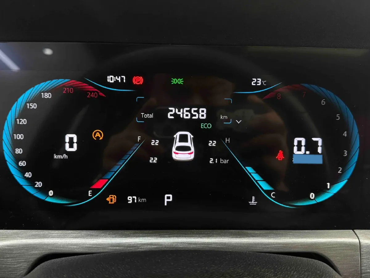 2021 ChangAn CS35 Plus 1.4T 160HP L4 7DCT,autocango,china used car exporter,china ev exporter,chinese used car exporter,chinese used ev exporter