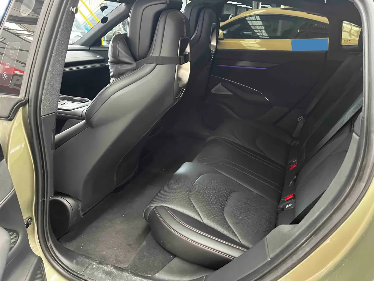 2024 MI SU7 BEV 73.6KWH,autocango,china used car exporter,china ev exporter,chinese used car exporter,chinese used ev exporter