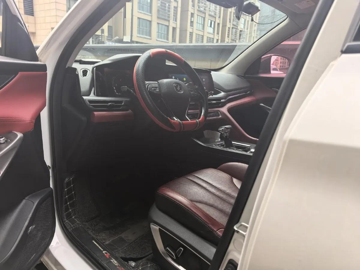 2020 ChangAn CS75 Plus 1.5T 178HP L4 6AT,autocango,china used car exporter,china ev exporter,chinese used car exporter,chinese used ev exporter